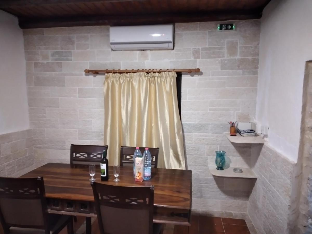 Stonemakers Hide Villa Karyotikon Exterior photo