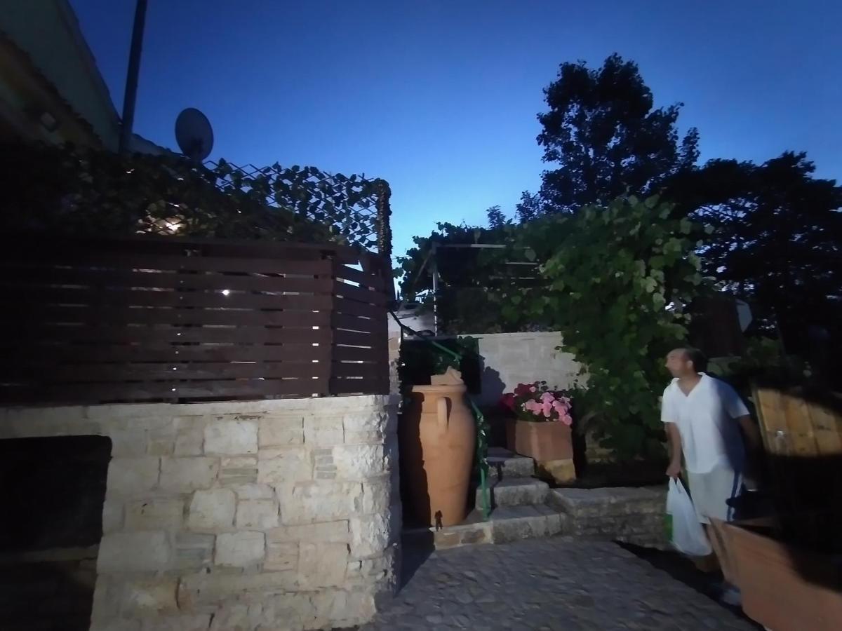 Stonemakers Hide Villa Karyotikon Exterior photo
